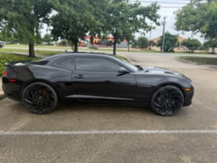 Chevrolet Camaro photo 3