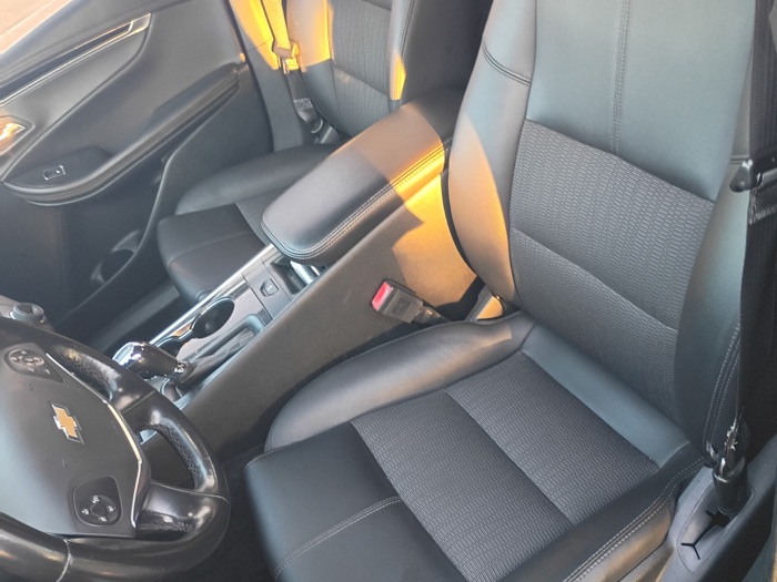 Chevrolet Impala photo 4